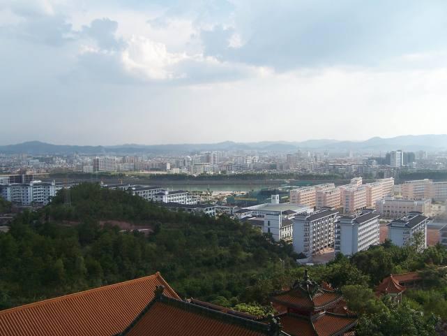 梅州vs日本足球直播视频，一场跨越地域的足球对话，我们怎么看？