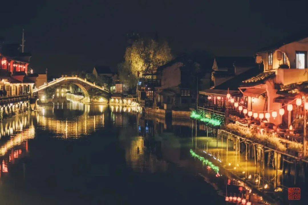江苏vs江西夜景视频直播，谁才是江南夜色里的顶流？