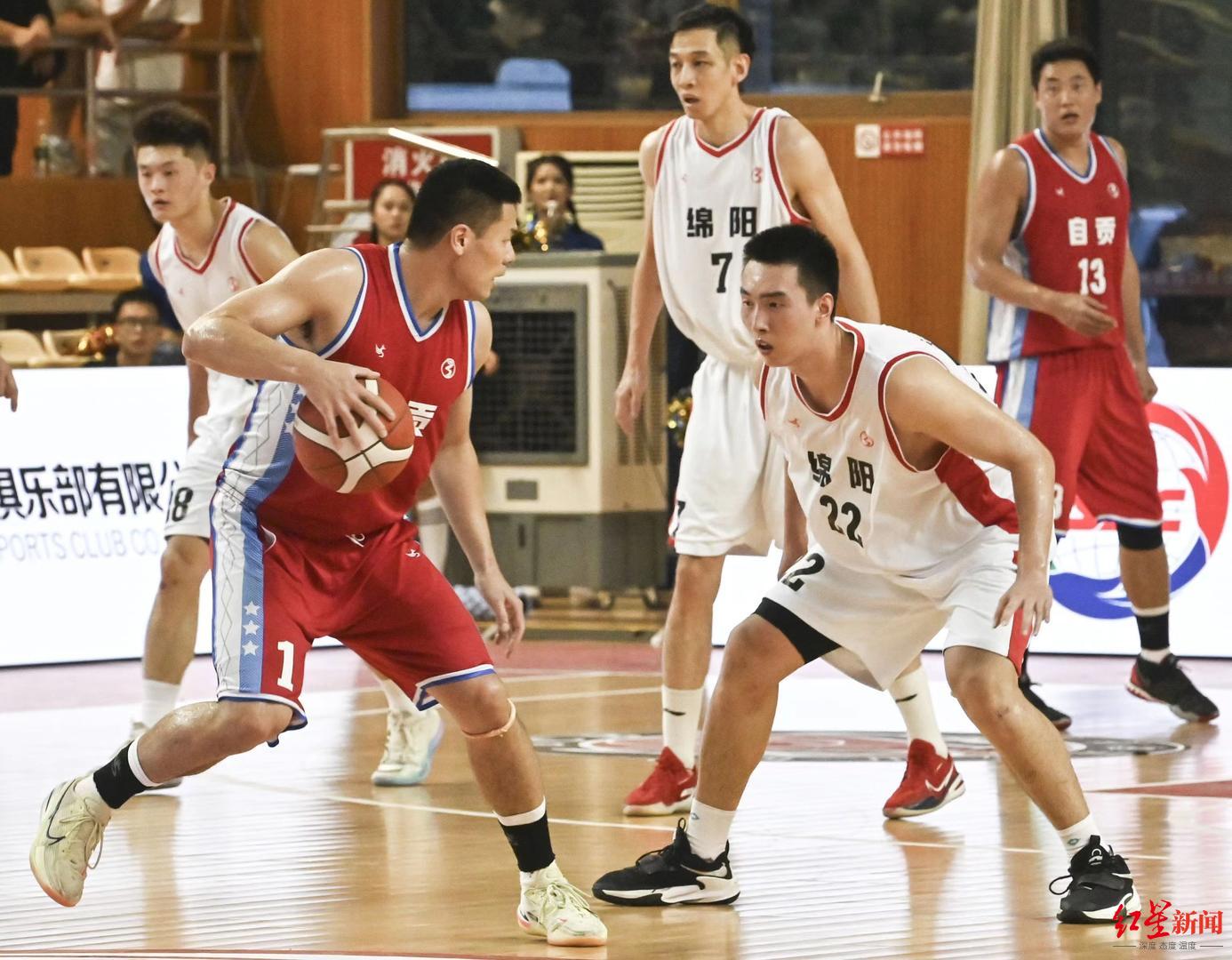 成都 vs 德阳篮球直播视频，两个城市的篮球魂，到底哪个更野？