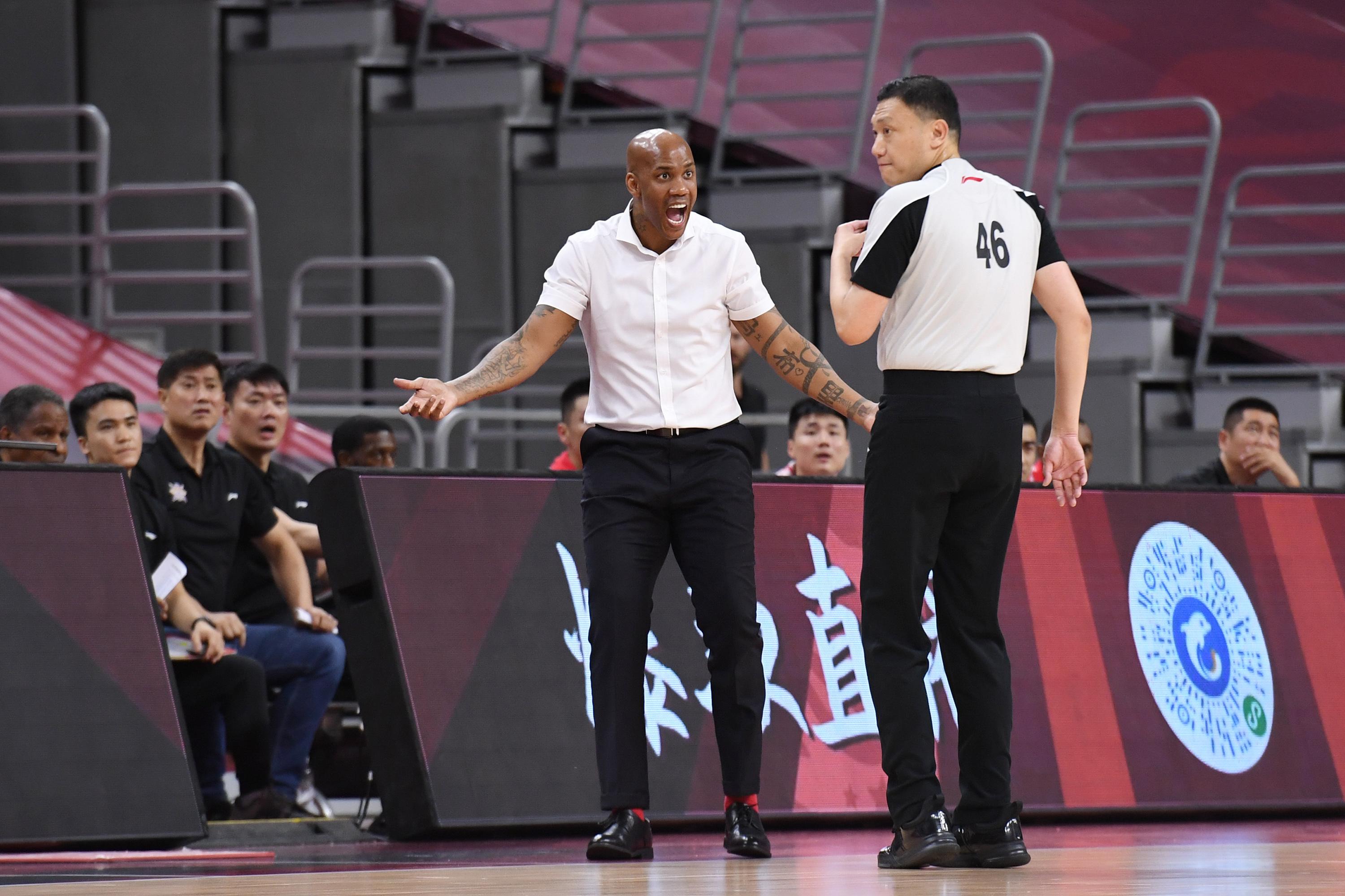 CBA福建vs北京直播视频，一场让你在客厅里喊破嗓子的球赛