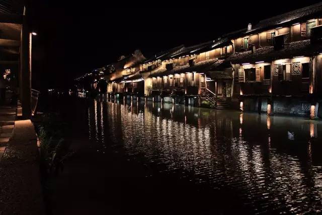 晋江vs江阴夜景视频直播，两座江南小城的夜生活对决