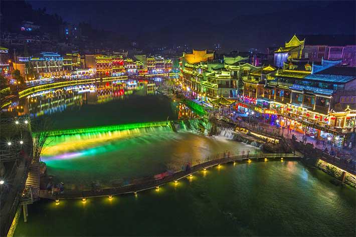 衡阳vs湘西夜景视频直播,谁的夜晚更值得你蹲守? 衡阳vs湘西夜景视频直播,谁的夜晚更值得你蹲守?