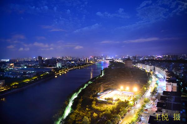 信阳vs南阳夜景直播视频，谁才是河南南部的不夜城？
