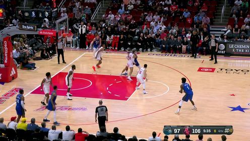 用 Golang 写一篇关于 NBA 魔术 vs 火箭视频直播的文章？哈哈，我先试试